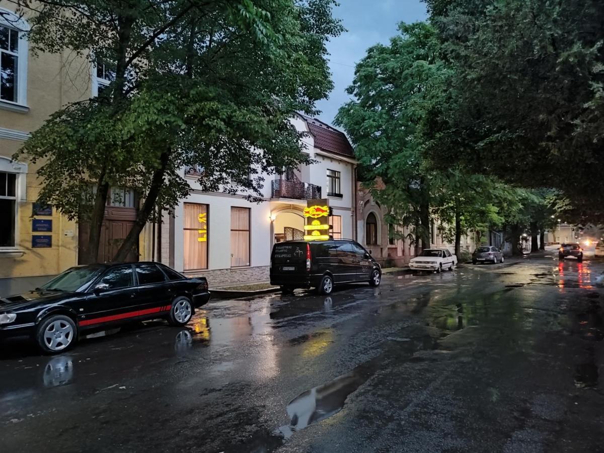 Готель-Ресторан "Олеся" Běrehovo Exteriér fotografie